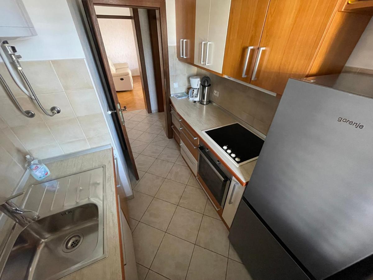 Iva Apartments Novigrad  Bagian luar foto